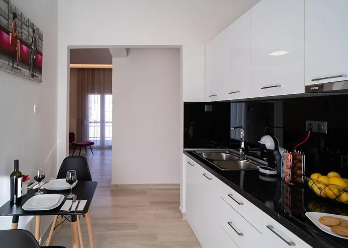 Lux Palace Apartment *